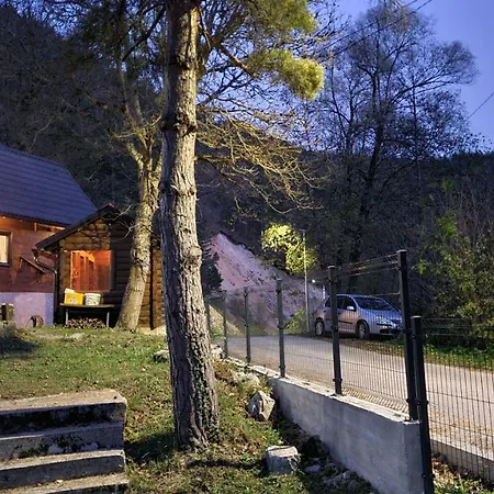 Planinske Kolibe Sipovo
