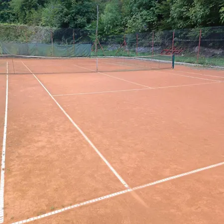 Planinske Kolibe Vakantiepark Sipovo