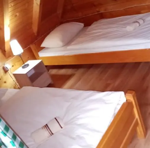 Prázdninový areál Planinske Kolibe